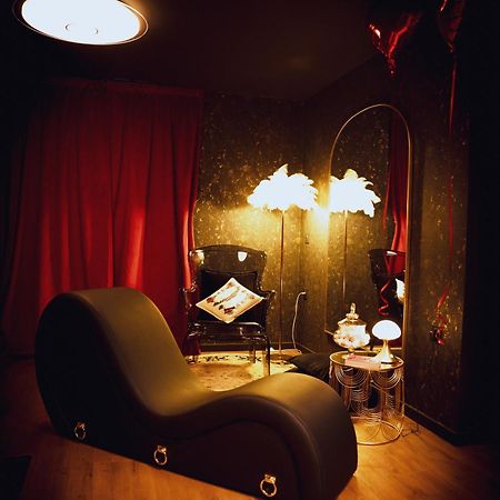 Love Room Casa Amore Prades  Ngoại thất bức ảnh