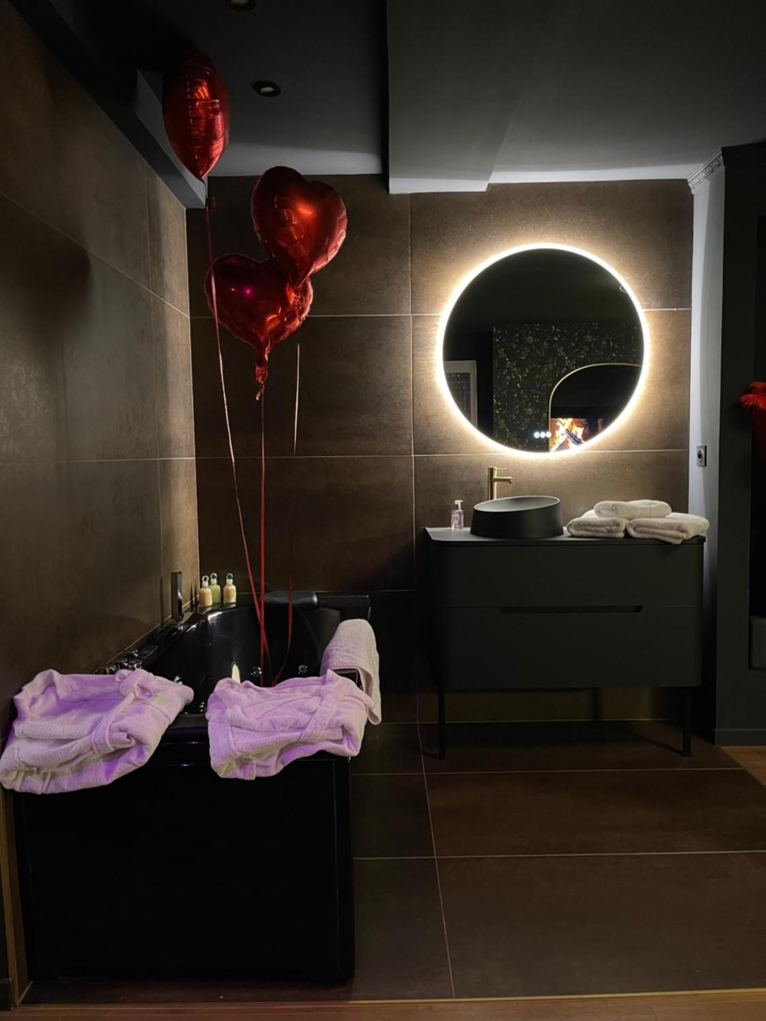 Love Room Casa Amore Prades  Ngoại thất bức ảnh