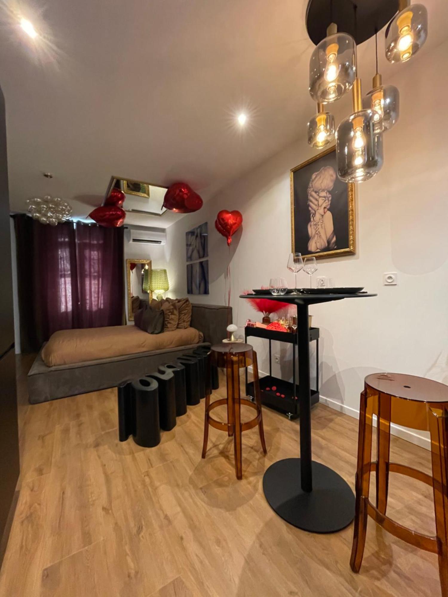 Love Room Casa Amore Prades  Ngoại thất bức ảnh