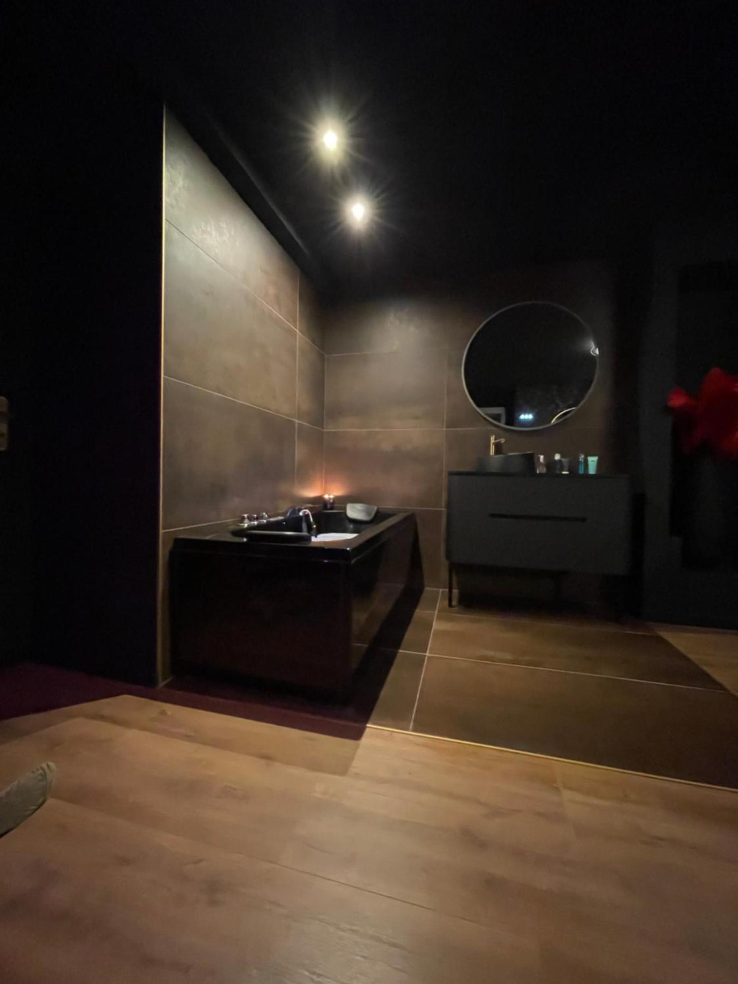 Love Room Casa Amore Prades  Ngoại thất bức ảnh