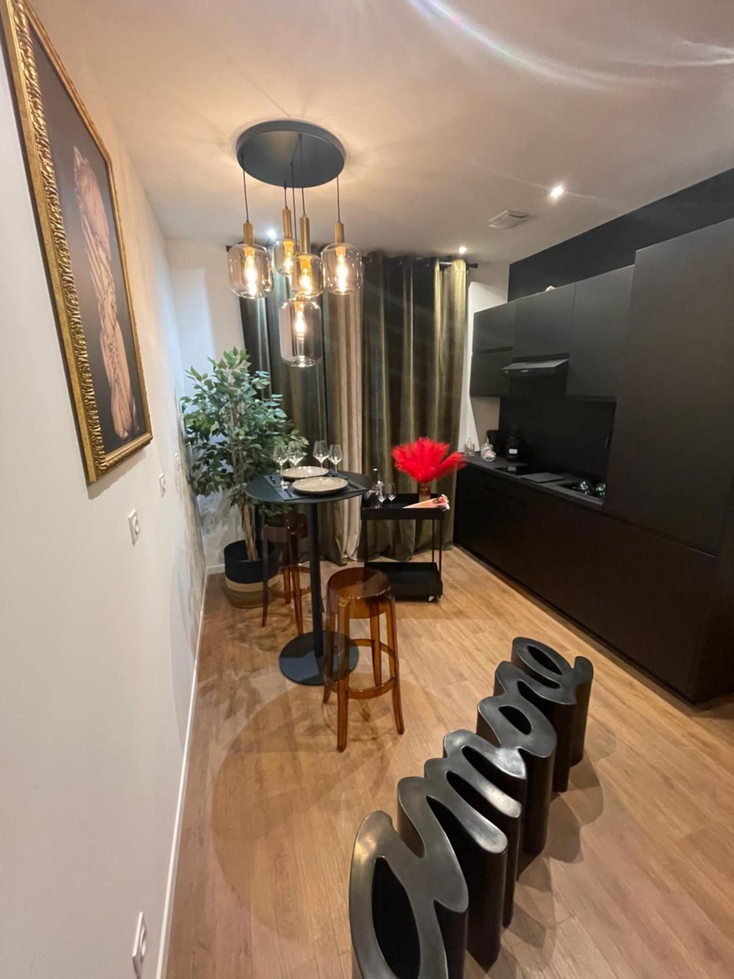 Love Room Casa Amore Prades  Ngoại thất bức ảnh
